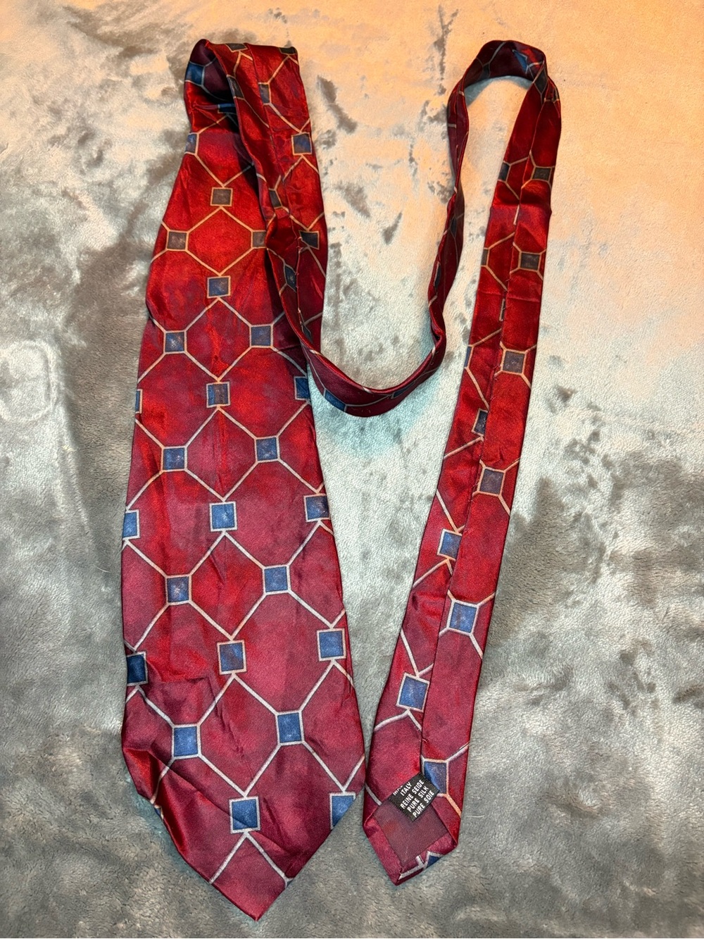 Karl Lagerfeld Red Geometric Silk Tie with Blue Accents